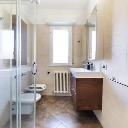 Apartament Faros Riccione
